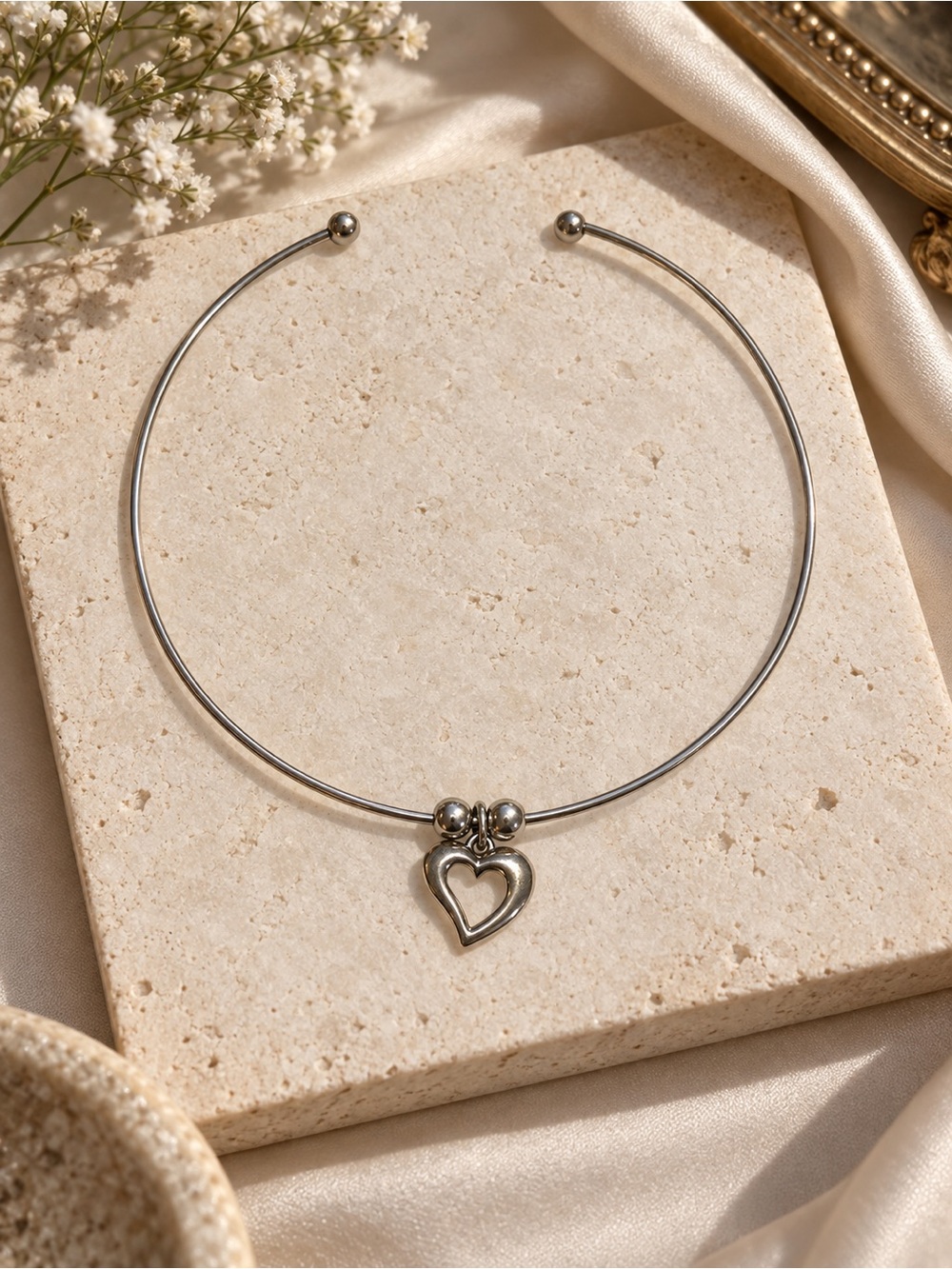 Vintage Silver tone Heart Charm Choker Necklace - Women Jewelry